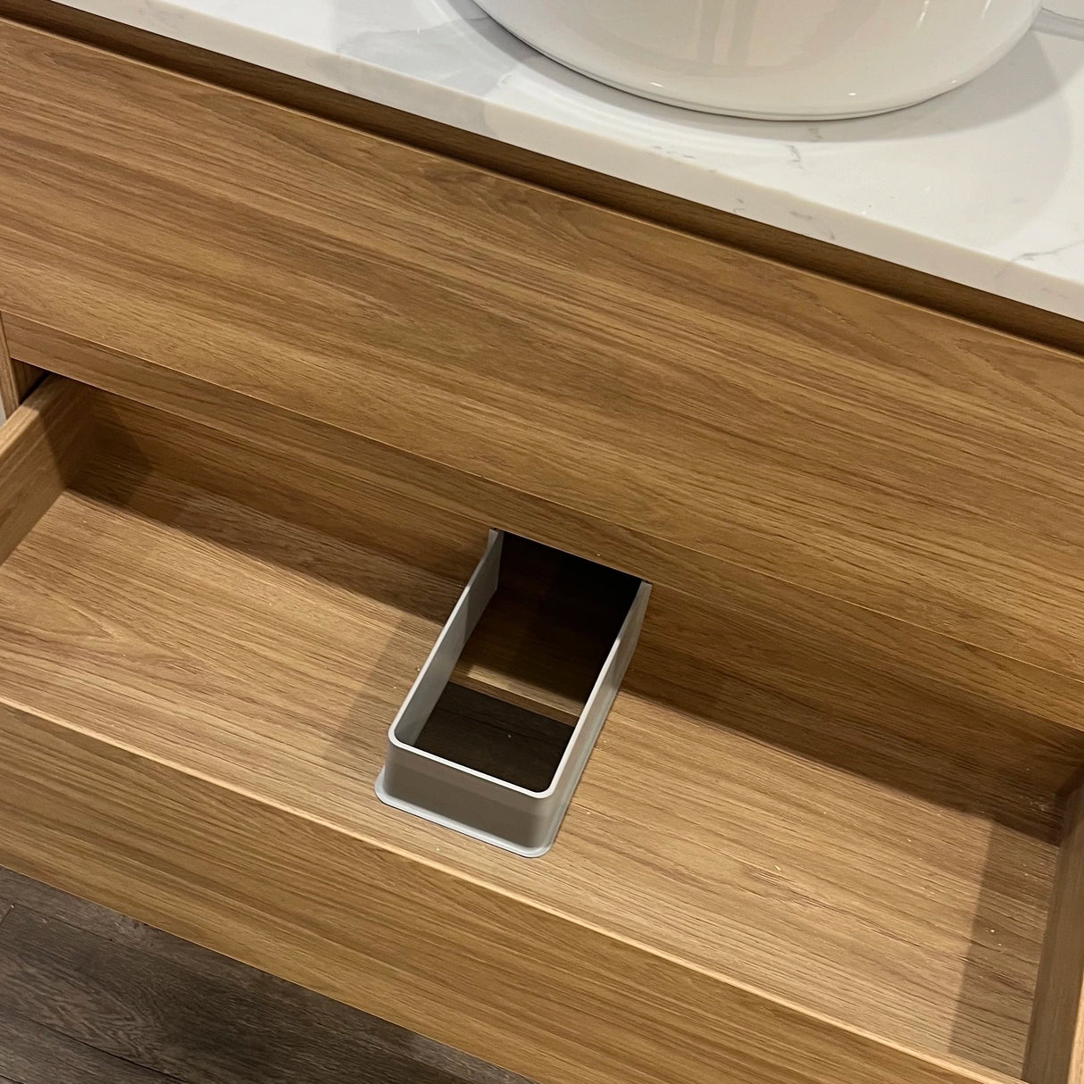 Timber Grain Oak All Drawer 900mm Wall-hung Bathroom Vanity