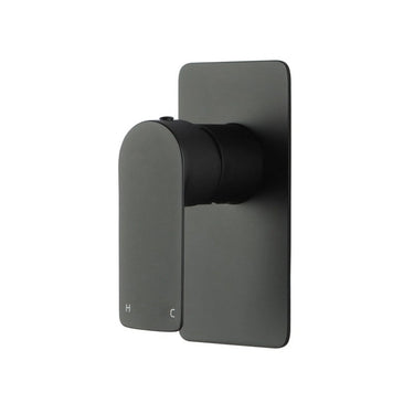 Aquaperla Vog Matte Black wall shower mixer for shower or bath