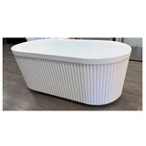 Fluted V-Groove Oval Round Freestanding Bathtub 1500/1700mm Matte White